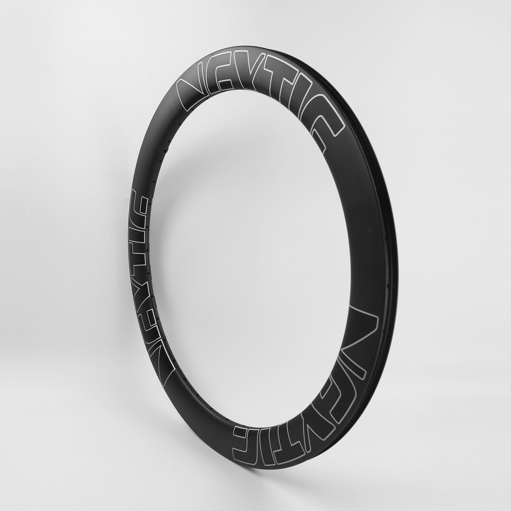 carbon rim 700c clincher