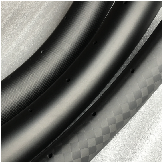 UD-3K-12K-carbon-fiber-weaves-rims.png